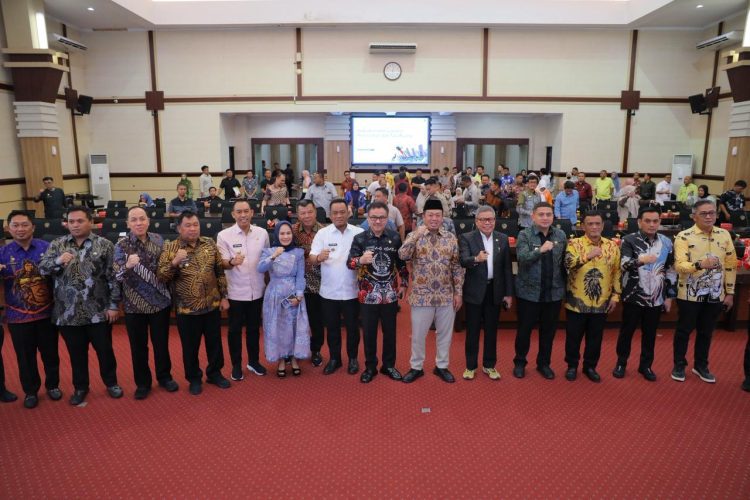 Percepat Penyelesaian Masalah Tanah! Menteri Nusron Gerak Cepat di Sulsel, Bahas 6 Isu Krusial yang Menghambat Investasi dan Pembangunan
