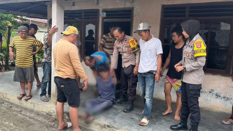 Polsek Wonosobo Evakuasi Warga Diduga ODGJ di Pekon Sri Melati, Pendekatan Humanis Jadi Kunci