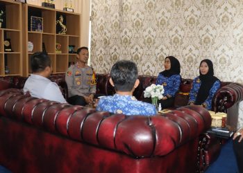 Kapolres Pringsewu dan Bawaslu Gelar Pertemuan Strategis: Bongkar Ancaman Kerawanan Pemilu dan Rancang Penguatan Kolaborasi 2025