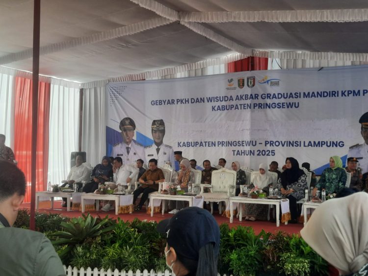 Graduasi Mandiri PKH Pringsewu 2025 Dorong Kemandirian Keluarga