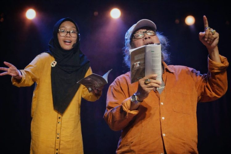 Dari Ayah ke Anak: Isbedy Stiawan ZS Wariskan Api Sastra di Lampung