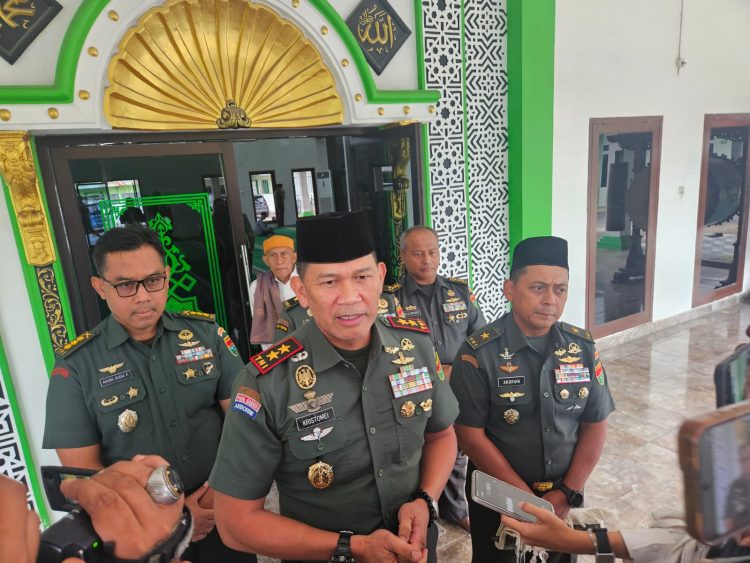 Doa Khusus Prajurit Marinir, Kodam XXI Radin Inten Gelar Salat Gaib