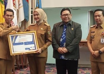 Bupati Egi-Syaiful Bawa Lampung Selatan Raih Penghargaan Ombudsman RI