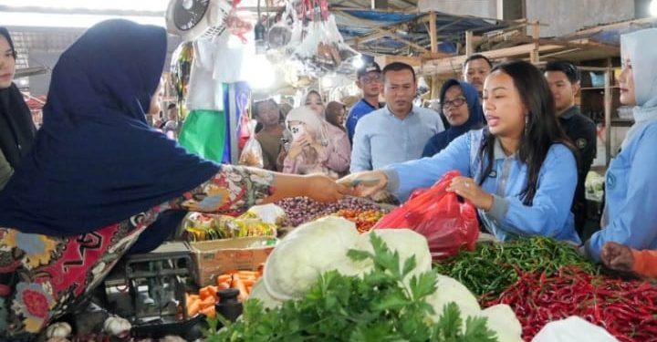 Pemantauan Harga Pangan Menguat, Zita Anjani Kunjungi Pasar Sidomulyo