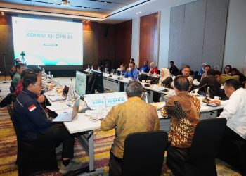 Target Energi Bersih 2032, Lampung Dorong Geothermal dan PLTS