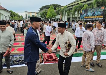 Kodam Raden Inten Dipenuhi Jamaah, Pangdam Gelar Salat Id hingga Halal Bihalal