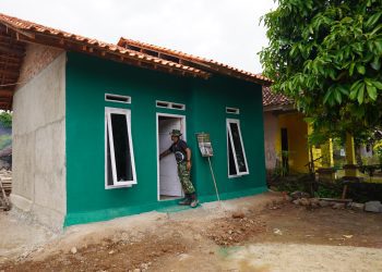 Dari Rumah Roboh ke Hunian Layak: Gotong Royong TMMD Bangkitkan Asa Warga Kurang Mampu di Pesawaran