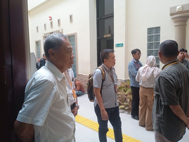 PN Tanjungkarang Tunda Sidang PT LEB hingga Jumat 09.00 WIB