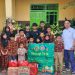 Ramadan Penuh Kepedulian, Alumni SMANSA Turun ke Jalan Bagikan Takjil