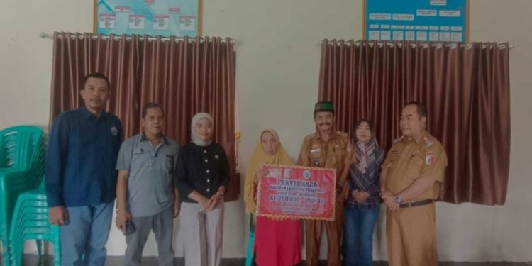 Penyaluran BLT Dana Desa di Tunggal Warga Berlangsung di Balai Kampung