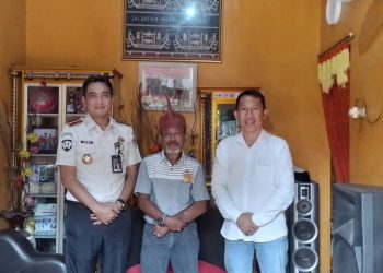Perkuat Hubungan Sosial, Kalapas Kalianda Kunjungi Kediaman Tokoh Adat