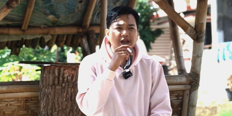 Puisi dan Perlawanan: Analisis Karya Muhammad Alfariezie