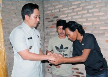 Bupati Lampung Selatan Temui Aji, Korban Sindikat Kerja Ilegal
