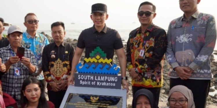 Bupati Egi Resmikan Jalan Strategis, Warga Rasakan Dampak Ekonomi Langsung