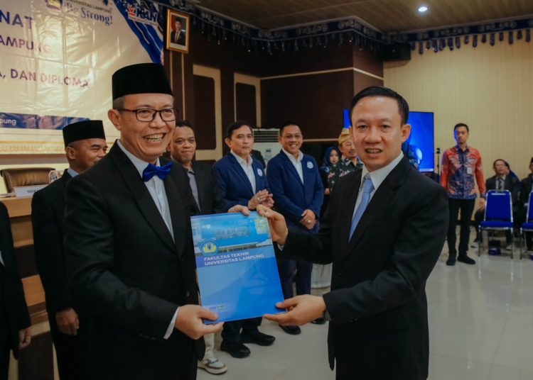 Marindo Kurniawan: Lulusan Harus Siap Ciptakan Peluang, Bukan Sekadar Cari Kerja