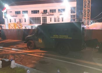 Mobil PM dan Tahanan Disiagakan, Pemeriksaan Arinal Jadi Sorotan