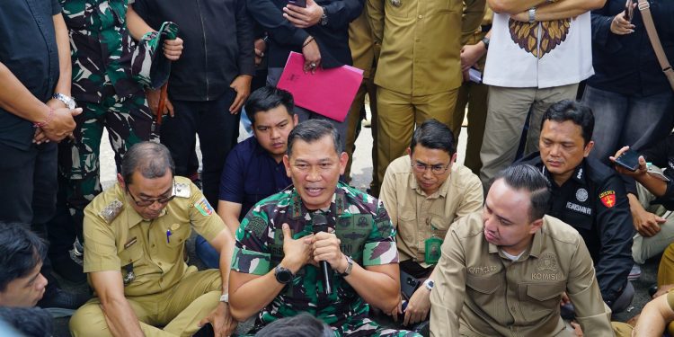 Dialog Tanpa Jarak: Mayjen Kristomei Rangkul Mahasiswa dan Media di Lampung