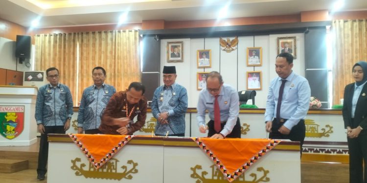 Pemkab Tanggamus Gandeng Kejari, OPD Kini Dapat Pendampingan Hukum
