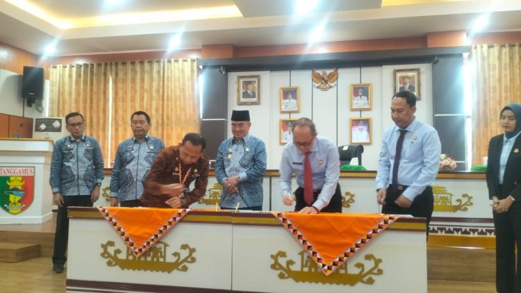Pemkab Tanggamus Gandeng Kejari, OPD Kini Dapat Pendampingan Hukum