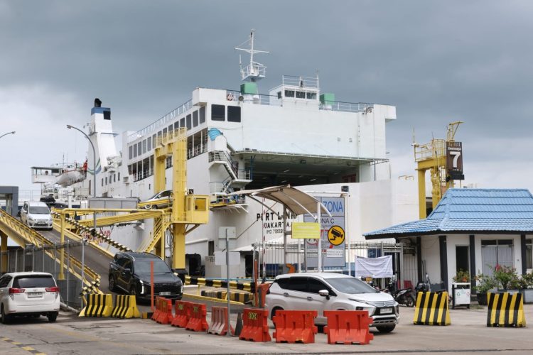 Trafik Penumpang dan Kendaraan Naik Tajam, ASDP Optimalkan Layanan Penyeberangan