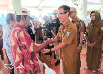 Pemkab Pringsewu Bagikan Cadangan Pangan Pemerintah kepada Masyarakat Wonodadi