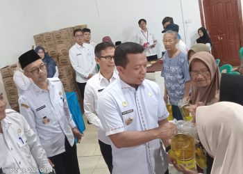 Ratusan Warga Rejosari Terima Bantuan Pangan dari Pemkab Pringsewu