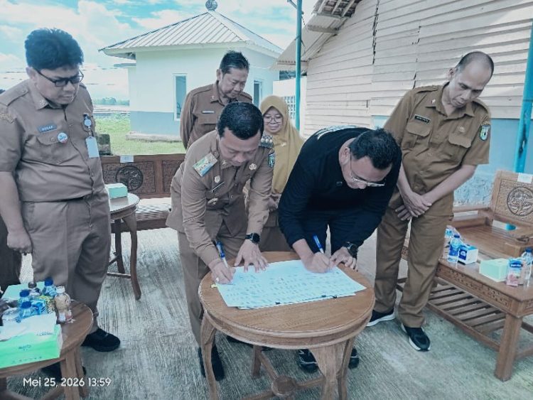 Bupati Pringsewu Teken Kesepakatan dengan AM Farm Terkait Pemeriksaan Kesehatan Hewan