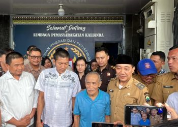 Kakek Mujiran Resmi Ditangguhkan, Keluarga: Alhamdulillah Bisa Kumpul Lagi