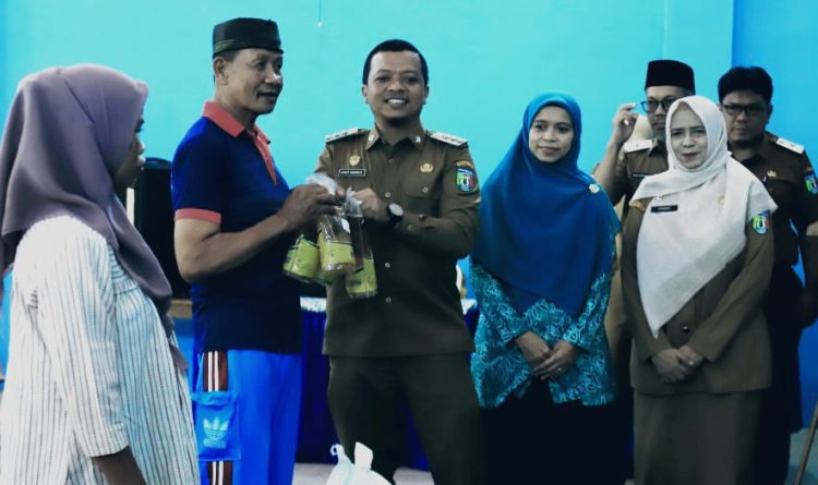 Ratusan Warga Banyumas dan Margosari Terima Bantuan Pangan dari Pemkab Pringsewu