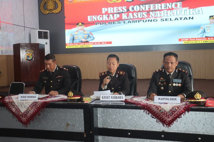 Tiga Tersangka dan 1,22 Gram Sabu Diamankan, Berkat Informasi Warga Lewat 110