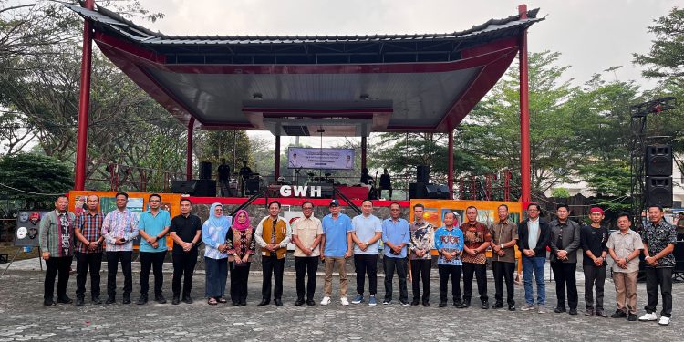 Achmad Herry Apresiasi Pelaku Seni dalam Pentas Budaya Lampung Selatan