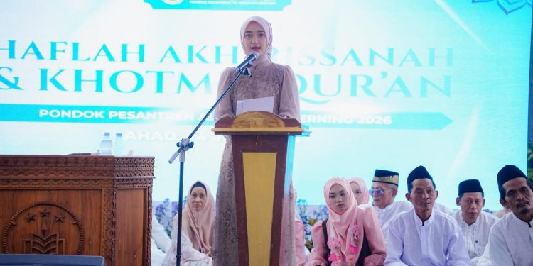 Wagub Lampung Hadiri Haflah Akhirussanah, Santri Ponpes Al-Hidayat Dapat Motivasi Khusus