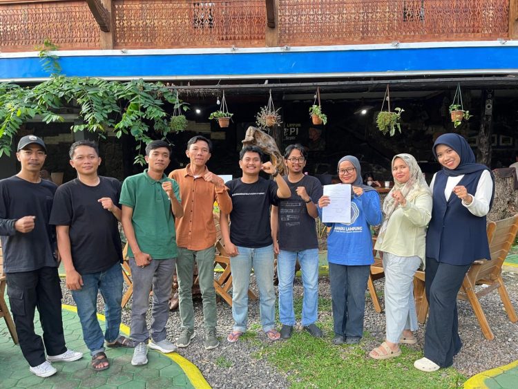 Tuti-Umar Nahkodai SPML, Siap Perjuangkan Hak-Hak Pekerja Media Lampung