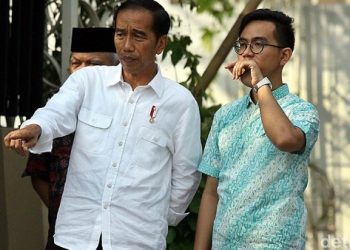 Analisa Politik: Mengapa Jokowi Tetap Relevan di Tengah Kritik terhadap Pemerintahan Baru?